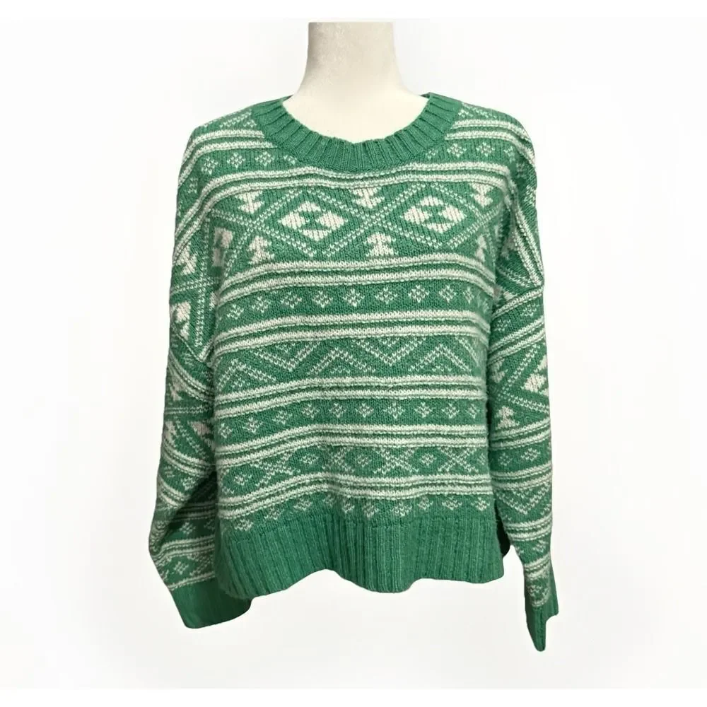 American Eagle Green Fair Isle Sweater Crewneck Snowdrift Warm Cozy Large St Pat